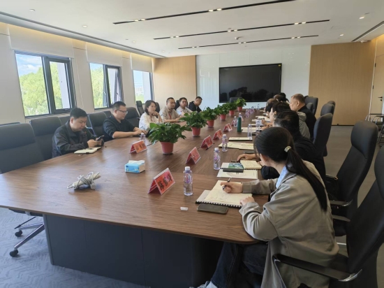 深化校企共建 赋能产教融合 | 张家口职业技术学院赴中联数据蔚县分公司开展深度调研